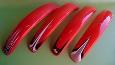 Garde boue avant Gasgas trial rouge BT280720006 (1er à gauche sur la photo)