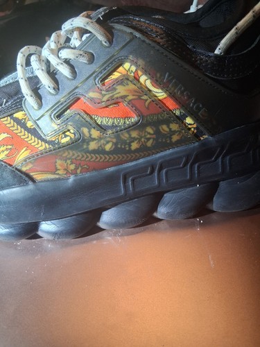 Versace chain reaction - versace,