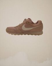 Scarpe da ginnastica da donna Nike rosa pelle scamosciata md runner 2 palestra