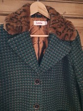 Cappotto Louche look retrò