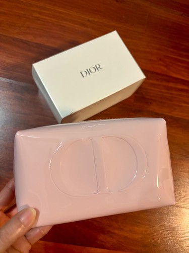 Dior light pink patent pouch - light,