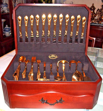 SBS-Bestecke Solingen posate placcate oro 24kt 71 pezzi con cassapanca canna e bartone