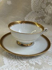 Tazza da tè e piattino