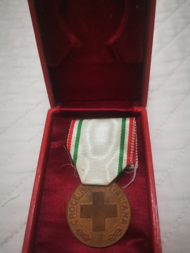 Cri medaglia benemerenza - cri., di