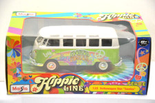Maisto 1:25 Volkswagen Van VW