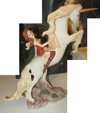 Fata con Unicorno Rampante pixie unicorn SPESE GRATIS