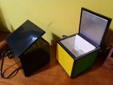 Lampada cubo rubik luce tavolo