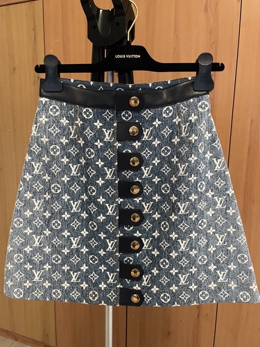 Gonna louis vuitton - gonna, monogram