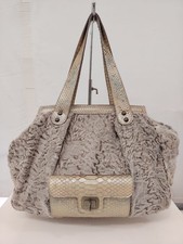Borsa in persiano con profili