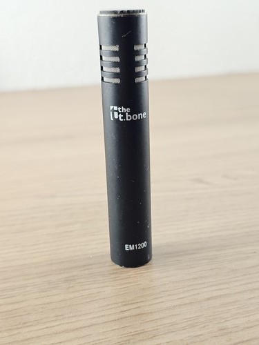 Microphone condensateur the - à,