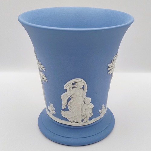Wedgwood jasperware blue - jasperware, posy