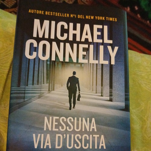 Libro micheal connelly nessuna - libro,