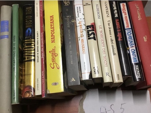 Blocco libri - libri, 33