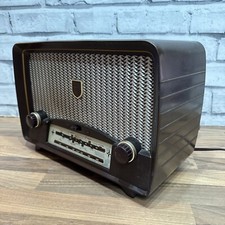 Vintage Ultra "Troubadour" U7961 valve tube Bakelite radio