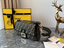 borsa fendi baguette