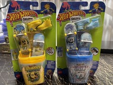 Lotto di 2 scarpe Hot Wheels