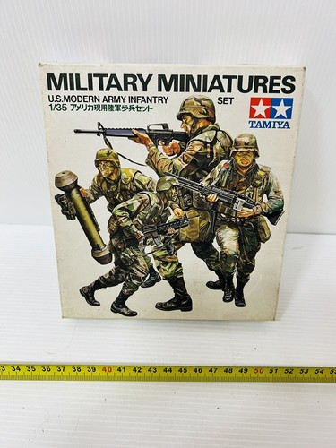 Tamiya military miniatures - miniatures, set