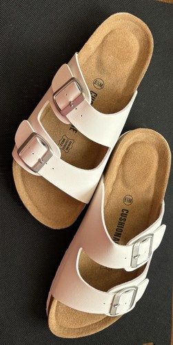 Nuovo sandalo donna