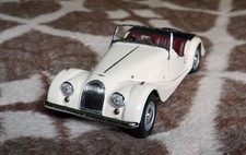 Kyosho Morgan 4/4 Serie II 1/18 Kyosho