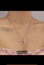 Collana con ciondolo croce