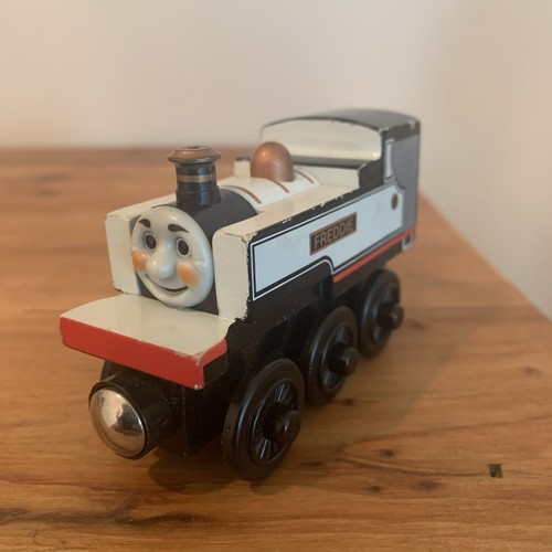 Motore carro armato treno