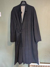 Geoffrey B. Giacca kimono