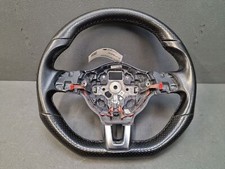 Volant direction cuir perforé