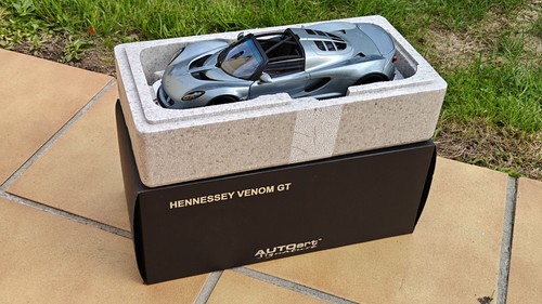 Autoart hennessey venom - autoart,
