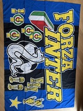 Bandiera e Poster Autografati Originali Inter 2009/2010 Triplete