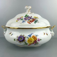 Terrina con coperchio di