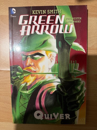 Green arrow quiver paperback - quiver,