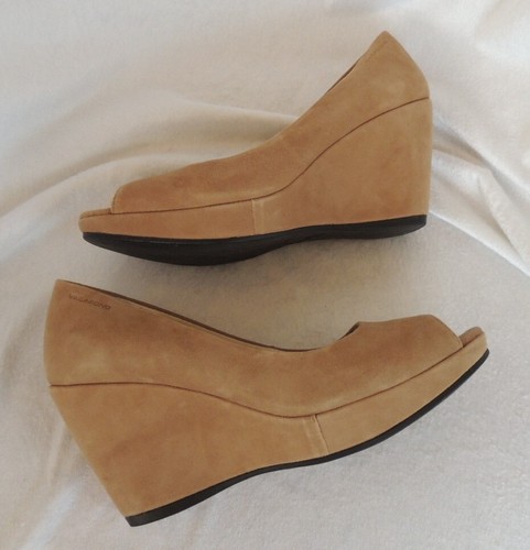 Scarpe decolte scamosciate