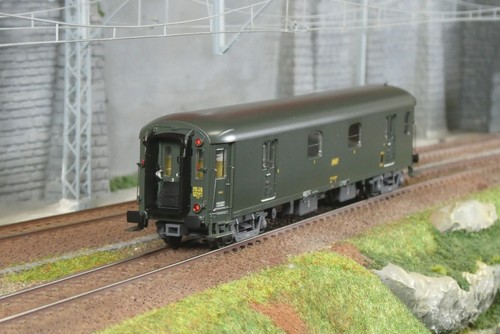 Models 31207 fourgon dd4s - ls,