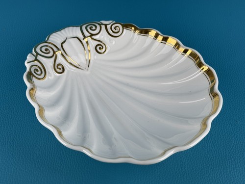 Antico piatto conchiglia - antico, a