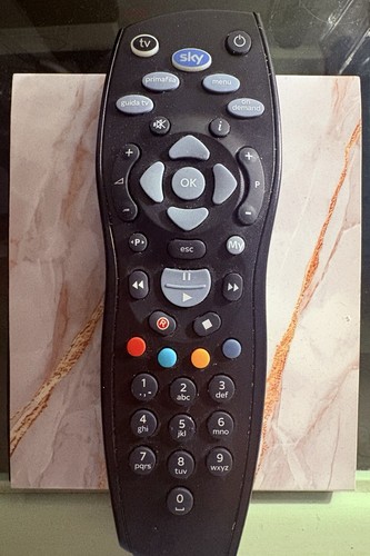 Telecomando sky per decoder - sky,