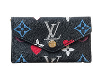 LOUIS VUITTON GAME ON BLACK