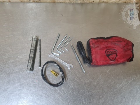 Kit attrezzi ducati 1200 - kit,