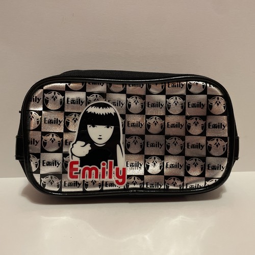 Emily strana pochette - emily, la