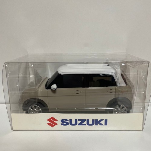 Suzuki lapin color sample mini - suzuki,