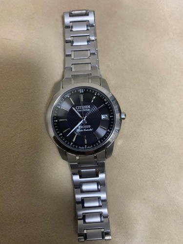 Raro corpo orologio