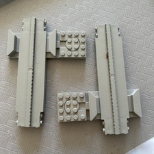 Lego Monorotaia 6990 e Pista Monorotaia Binario Curvo 2672 (2 Pezzi)