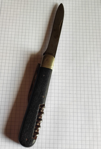 Coltello tascabile pieghevole