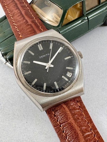 Vint zenith black dial cal - ,