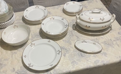 Elegante servizio - , di