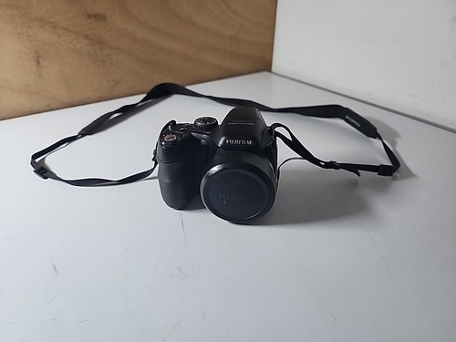 Fujifilm finepix s2000 - fujifilm,