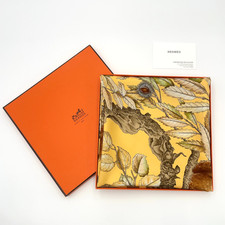 Sciarpa originale Hermes Carré 90 CASSE NOISETTE gialla x multi seta con scatola BA100335