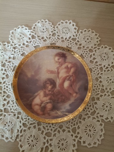 Vecchio piattino ceramica - in,