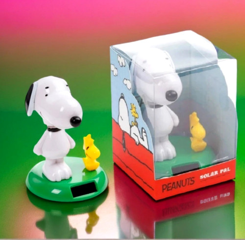 Peanuts snoopy woodstock - snoopy,