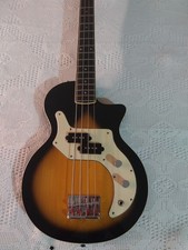 basso elettrico 4 corde