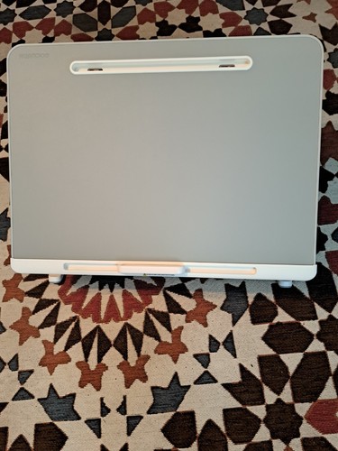 Scrivania per laptop